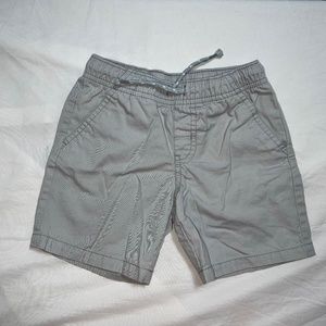 Cat and Jack grey shorts